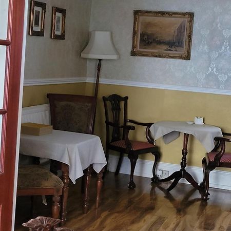 J'S Mayfair Guest House Blackpool Esterno foto